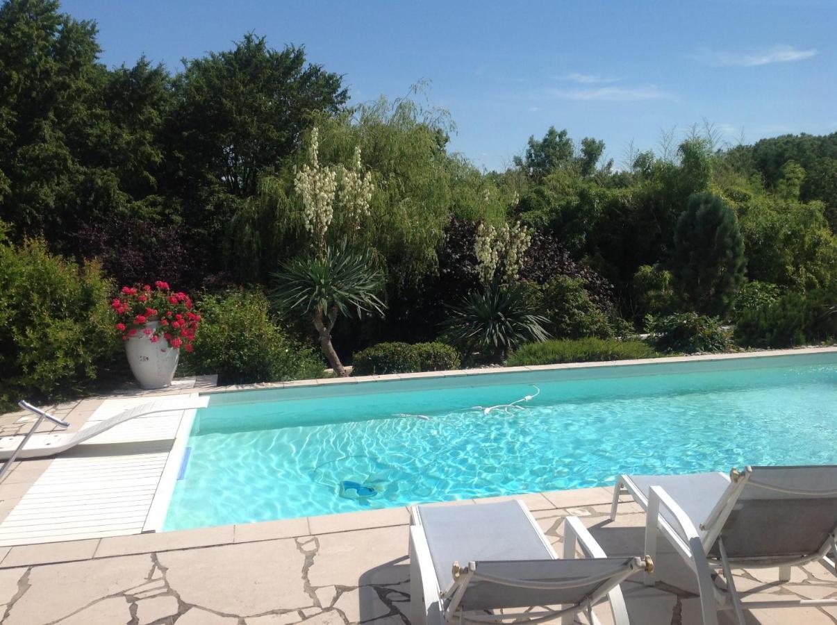 Domaine De La Provencale Bed & Breakfast Saint-Didier-de-la-Tour Dış mekan fotoğraf
