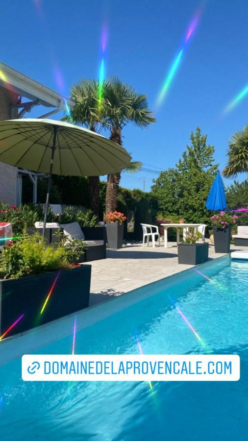 Domaine De La Provencale Bed & Breakfast Saint-Didier-de-la-Tour Dış mekan fotoğraf